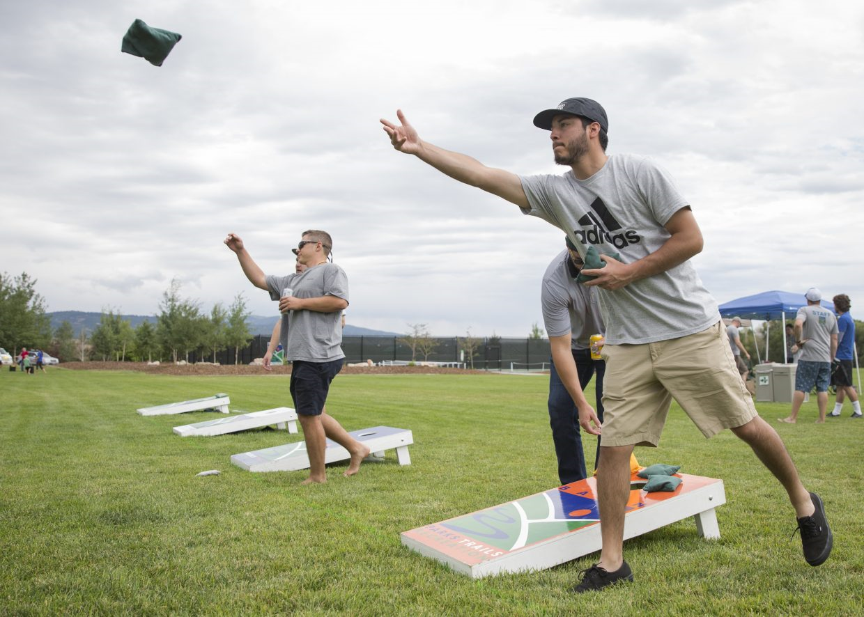 cornhole1